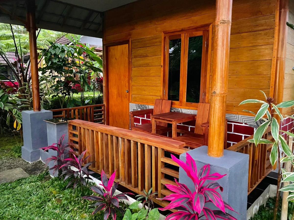 Wina Wani Bungalows Tetebatu Buitenkant foto